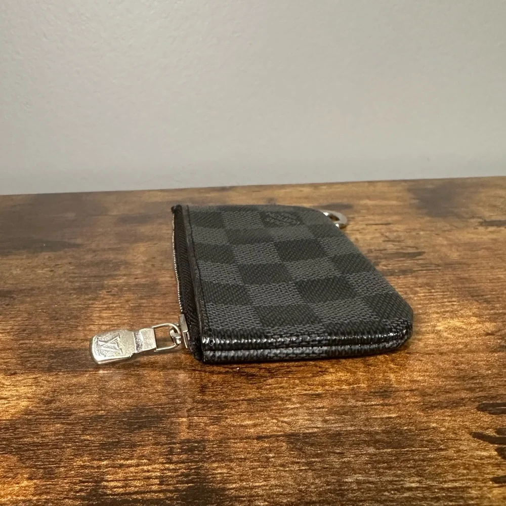 Louis Vuitton Damier Graphite Key Pouch